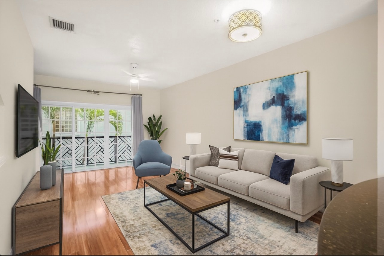 Building Photo - 438 NE 2nd Ave