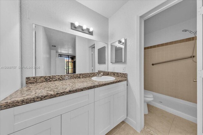 Building Photo - 3814 Coral Tree Cir
