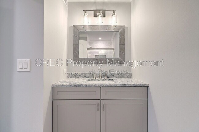 Building Photo - 7 Rudwick Cir