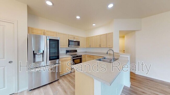 Building Photo - 91-1001 Keaunui Dr.