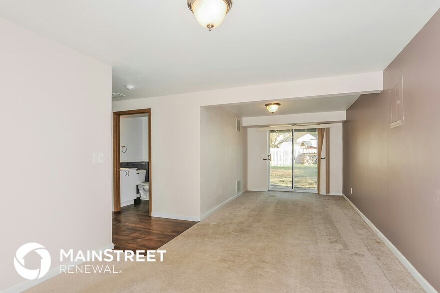 Building Photo - 962 Sunset Farms Ct