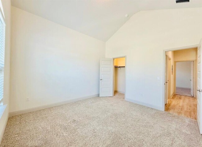 Building Photo - 18321 Anicio Gallo Dr