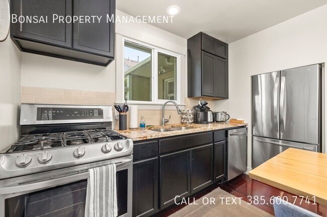 Building Photo - 807 S 500 E