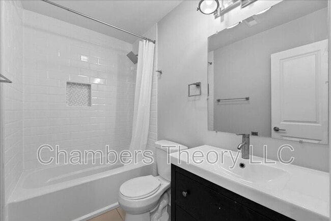 Building Photo - 1273 Oates St NE