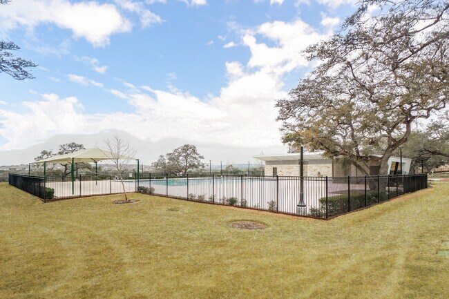 Building Photo - 5915 Sunset Song Ln