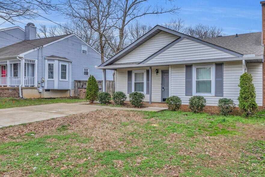 Building Photo - 3350 Oak Trees Ct