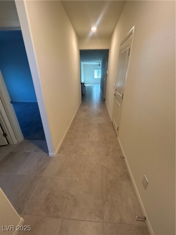 Building Photo - 213 Late Harvest Ave