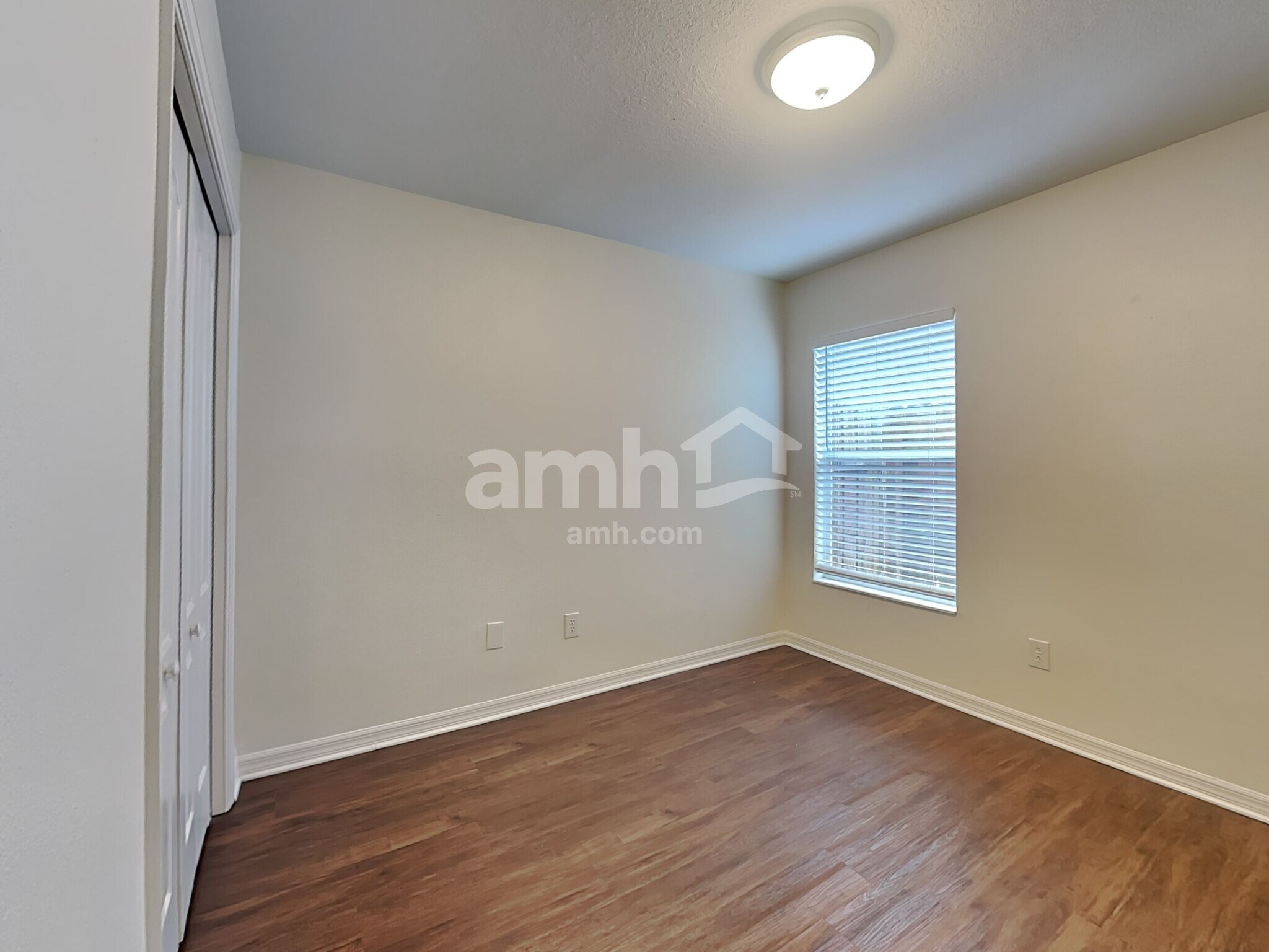 Building Photo - 927 Windton Oak Dr