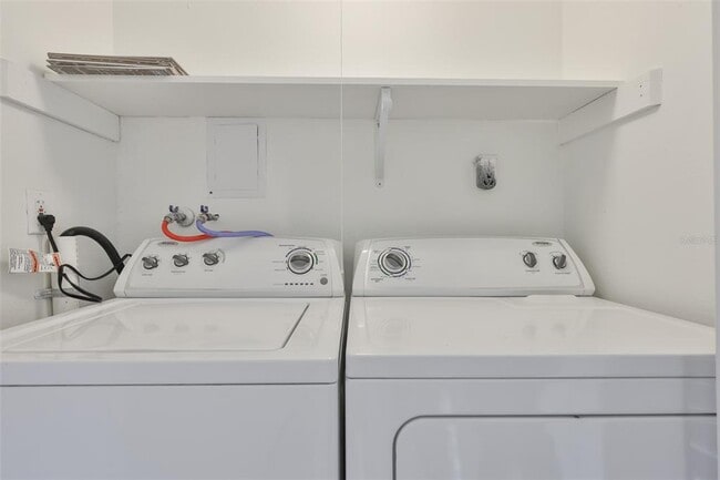 Building Photo - 1620 58th Ave S