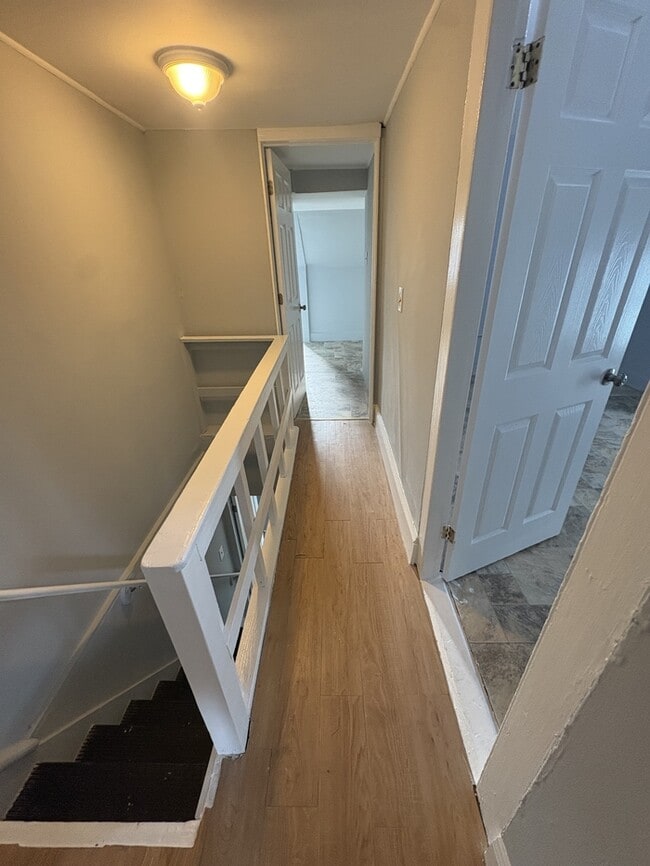 Building Photo - 39 Jane St