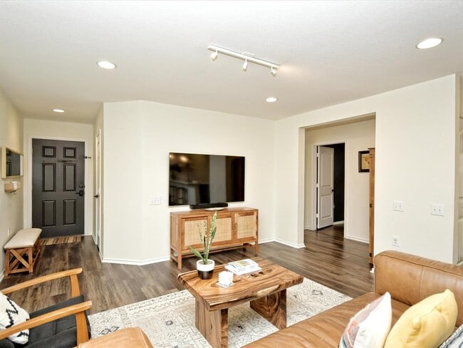 Building Photo - 6709 Sunderland Trail