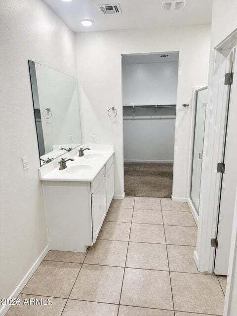 Building Photo - 40492 W Jenna Ln