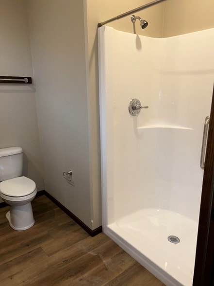 Building Photo - 3617 Doolittle Dr