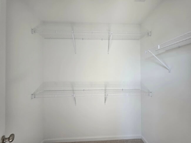 Building Photo - 222 Clement Lp