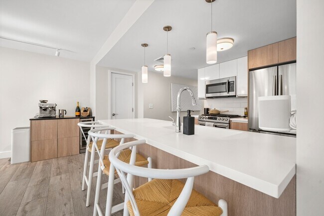 Building Photo - 14-16 Haynes St