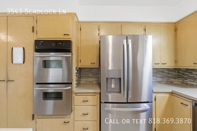 Building Photo - 3543 Scadlock Ln