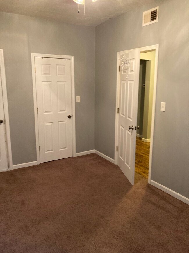 Building Photo - 777-779 Water Street