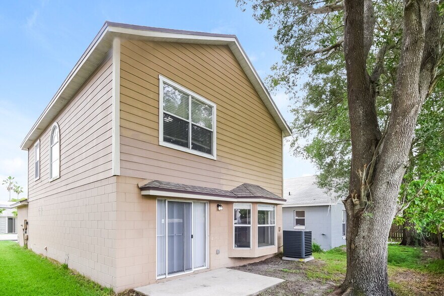 Building Photo - 1060 Martin Blvd