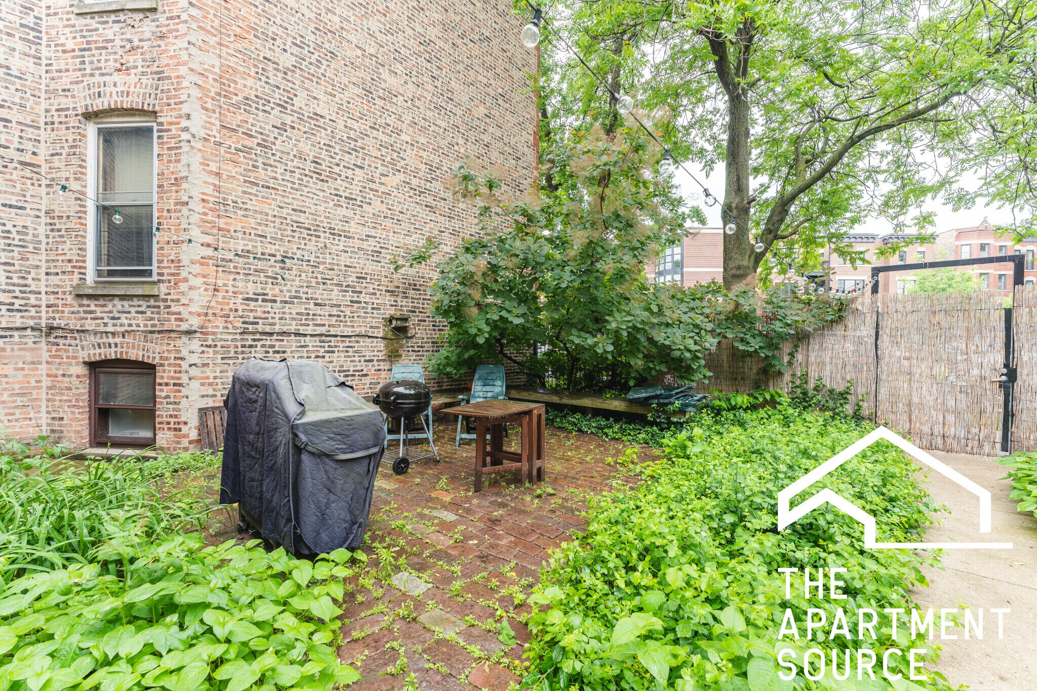 Building Photo - 1407 N Wicker Park Ave