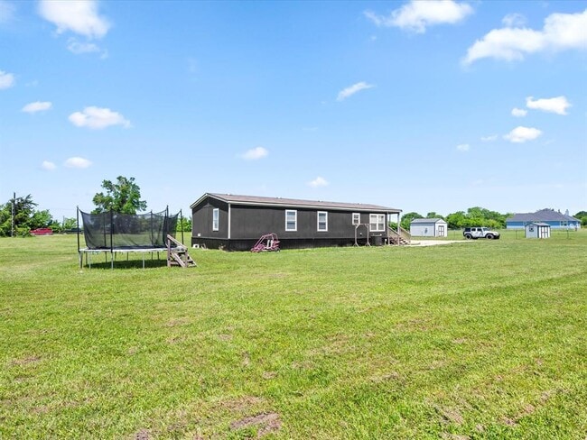 Building Photo - 5236 Co Rd 219