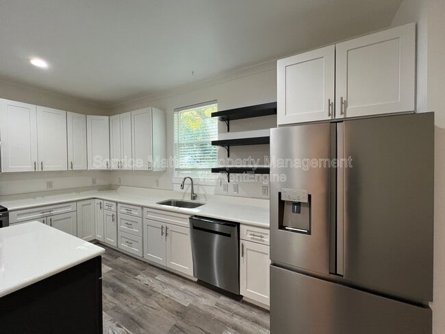 Building Photo - 6150 Franklin St