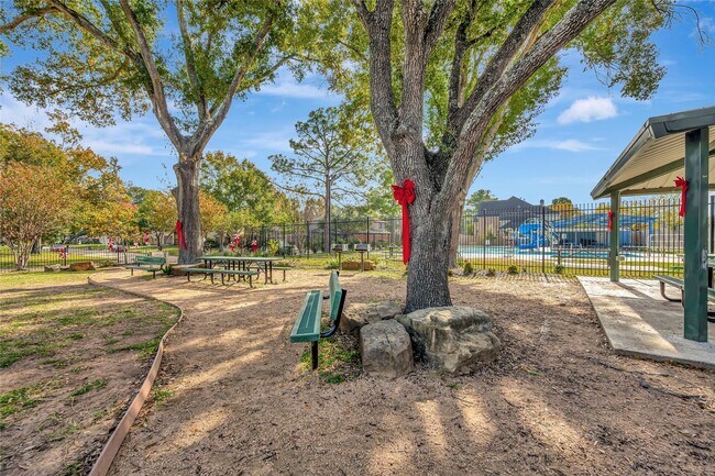 Building Photo - 847 Carlingford Ln