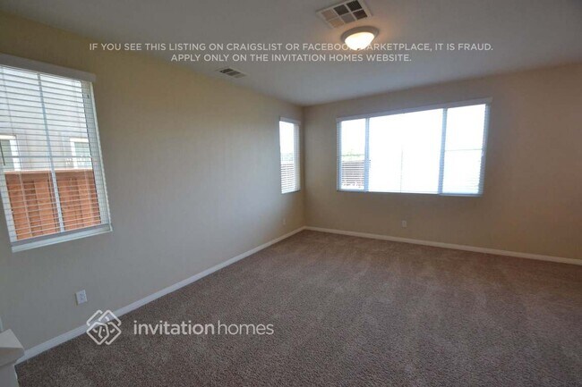 Building Photo - 27768 Elderberry St