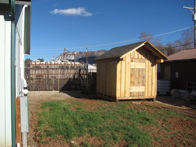 Building Photo - 125 E Menefee St