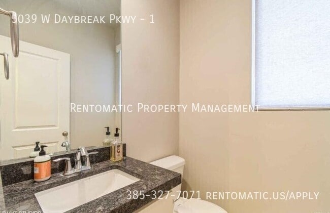 Building Photo - 5039 W Daybreak Pkwy