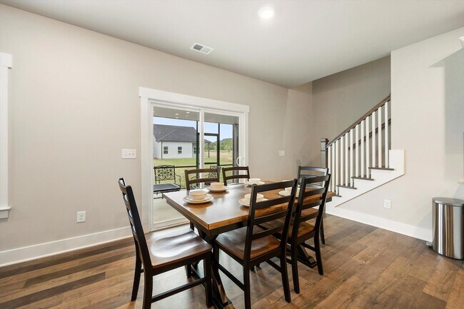 Building Photo - 2117 Firelight Wy