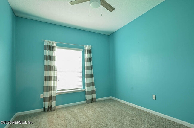 Building Photo - 15736 Spotted Saddle Cir