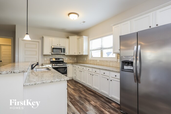 Building Photo - 519 Airedale Trail