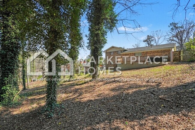 Building Photo - 4407 Kimball Rd SW