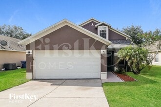 Building Photo - 945 Kenbar St