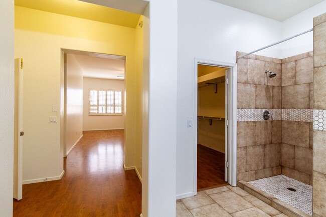 Building Photo - **NOW AVAILABLE** Gilbert 3 bed 2 bath Spa...