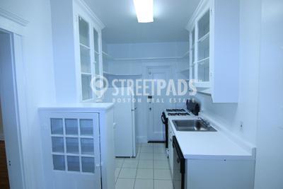 Building Photo - 1 bedroom in Cambridge MA 02138