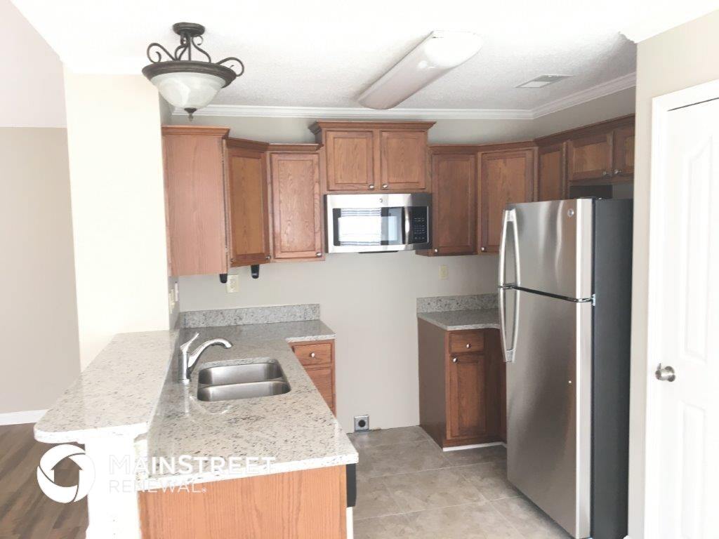 Building Photo - 1602 Far Dr