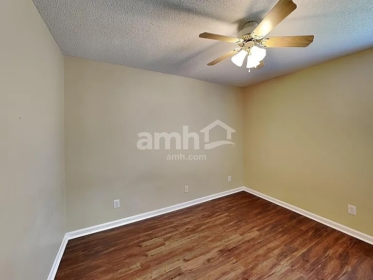 Building Photo - 4945 Wheat Dr SW