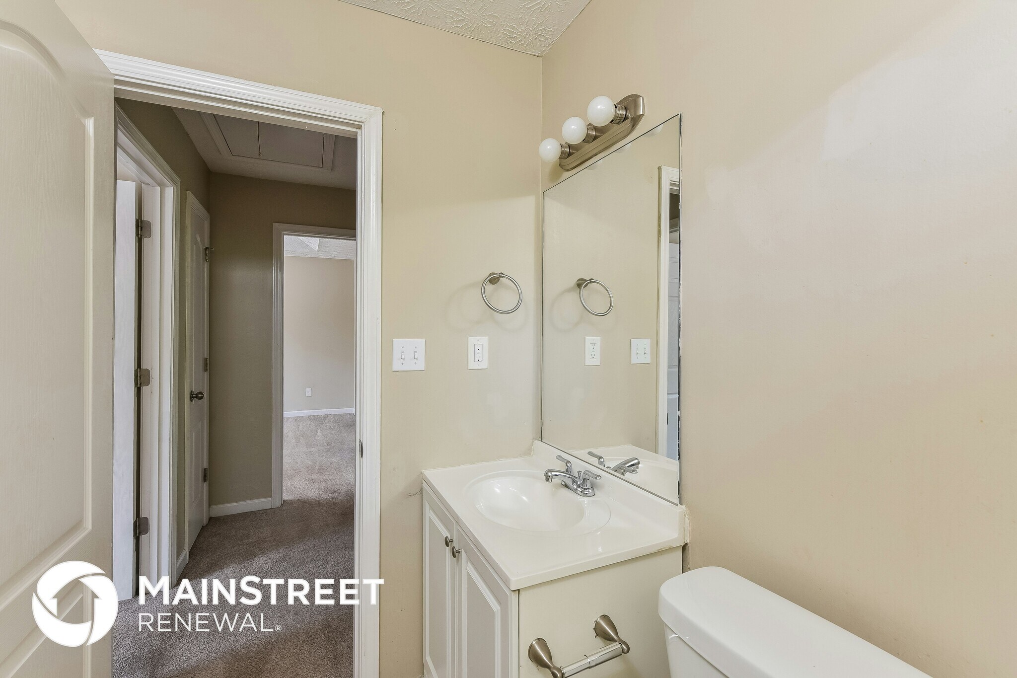 Building Photo - 4642 Latchwood Dr