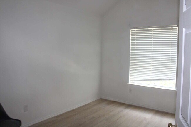 Building Photo - 1608 Broadmore, Allen, TX.
