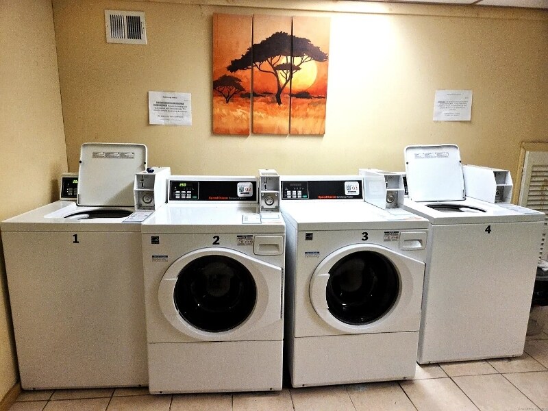 Building Photo - 26 Prospect St