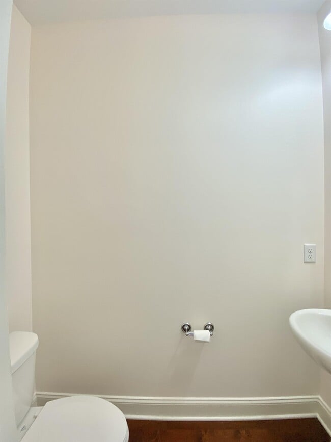 Building Photo - 157 Bella Way