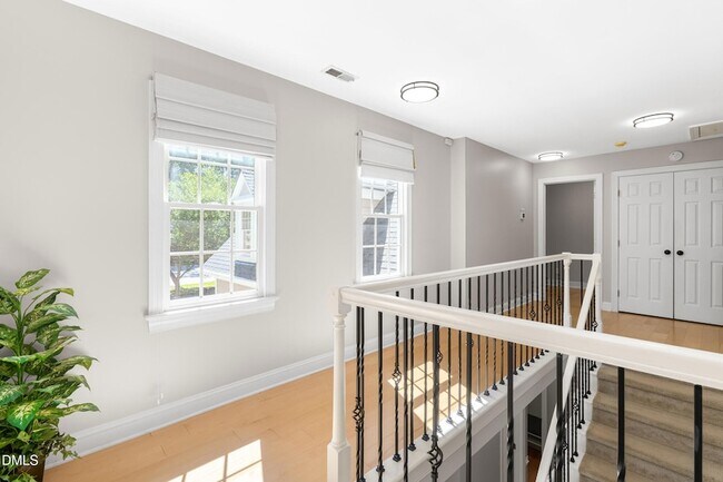 Building Photo - 5801 Sand Pebble Pl