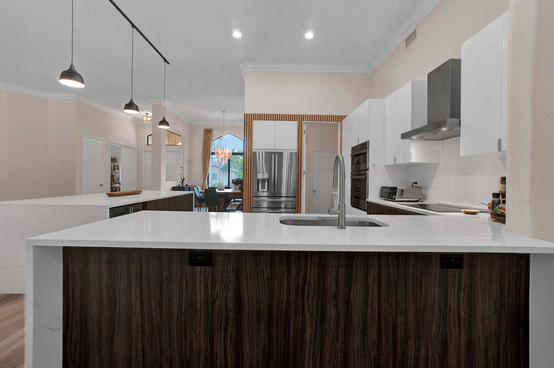 Building Photo - 5718 NW 50th Dr