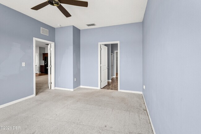 Building Photo - 3017 Blue Shrs Wy