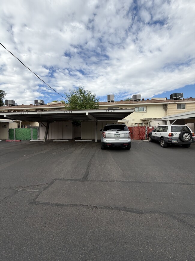 Building Photo - 4595 N 17th Ave