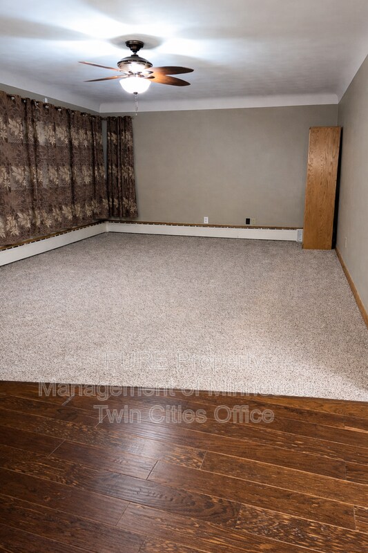 Building Photo - 30630 Broadway St N