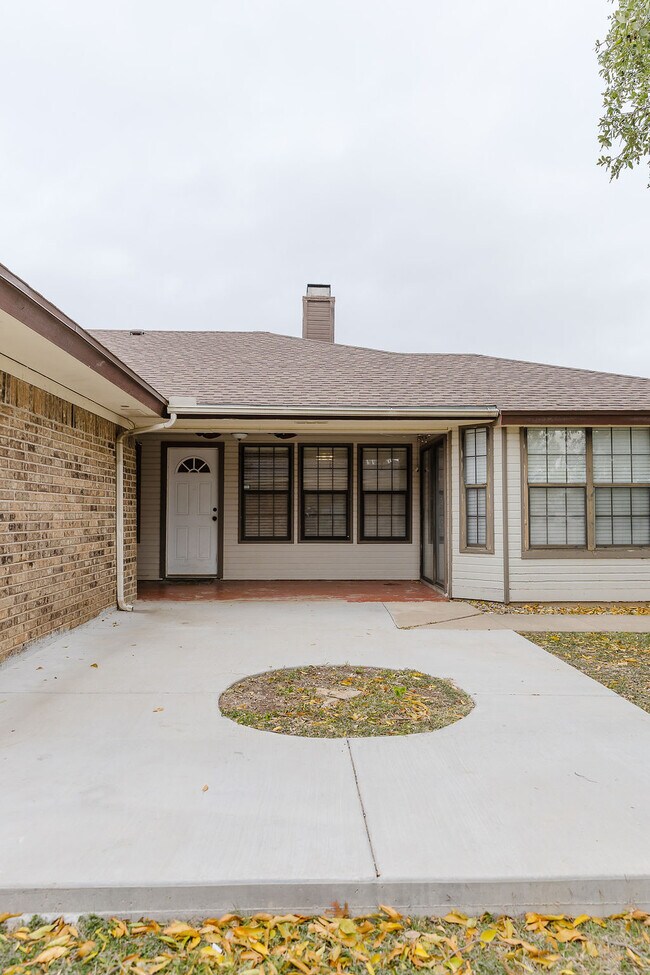 Building Photo - 1105 Gordon Blvd