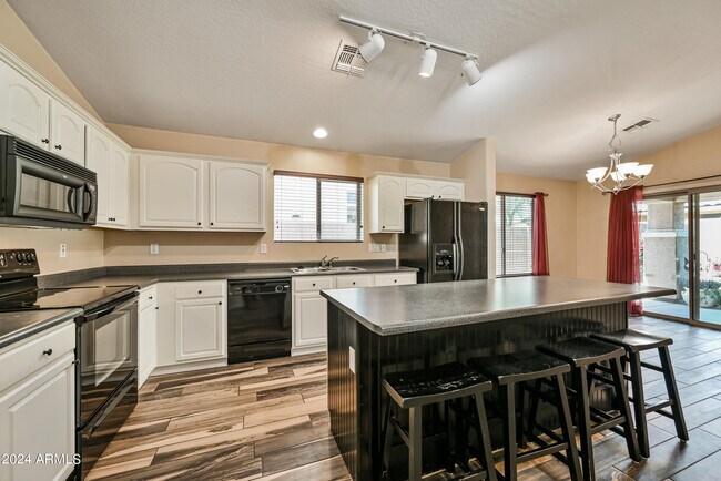 Building Photo - 2992 E Blue Ridge Way