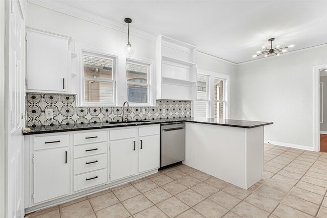 Building Photo - 4204 Prescott Ave